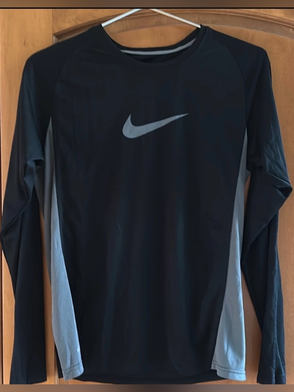 Nike Pro FIT Long Sleeve Training Shirt Medium Black Gray